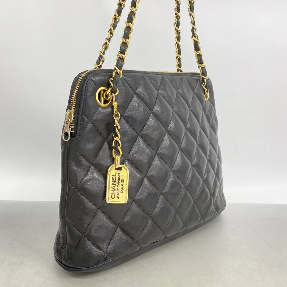 CHANEL Black Lambskin Leather Shoulder Bag - Picture 2 of 11